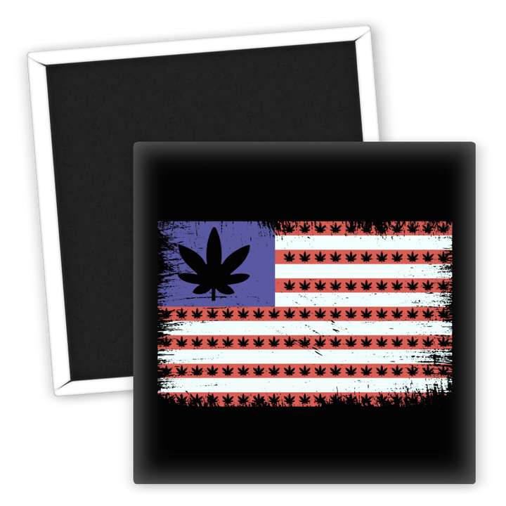Zum Produkt Kühlschrankmagnet Weed Motiv USA Flagge mit Hanfblättern