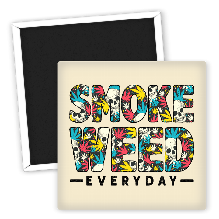 Zum Produkt Kühlschrankmagnet Smoke Weed Everyday mit bunten Blättern