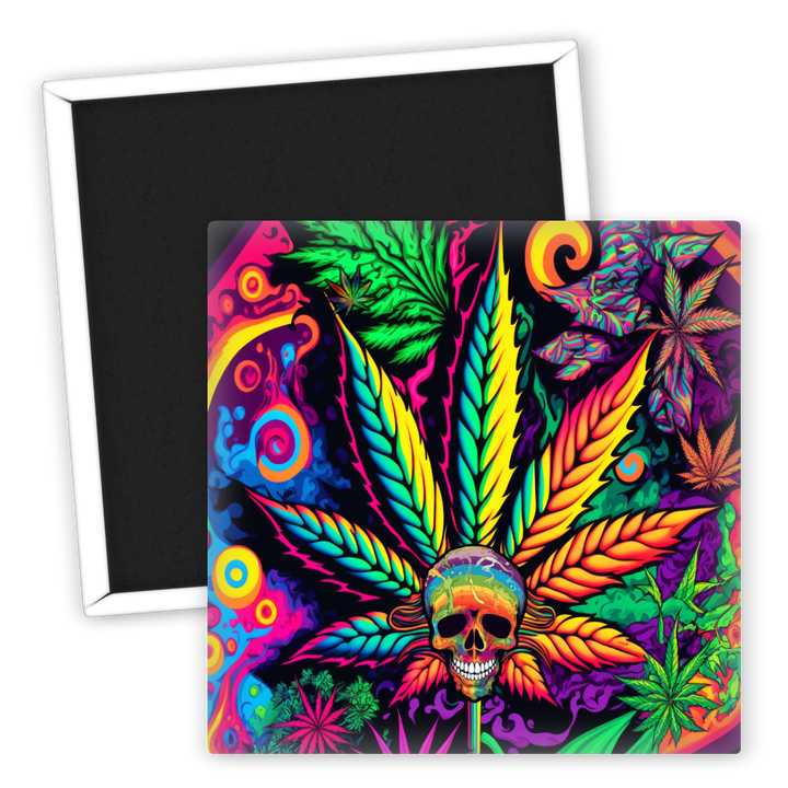 Zum Produkt Bunter Kühlschrankmagnet mit Totenkopf und Hanfblatt Motiv