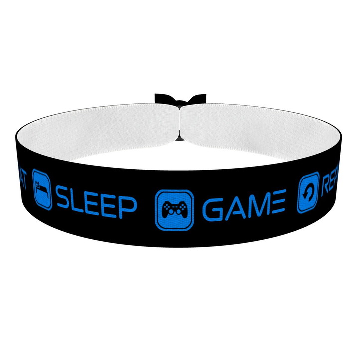 Zum Produkt Eat Sleep Game Repeat schwarz/blau Stoffarmband