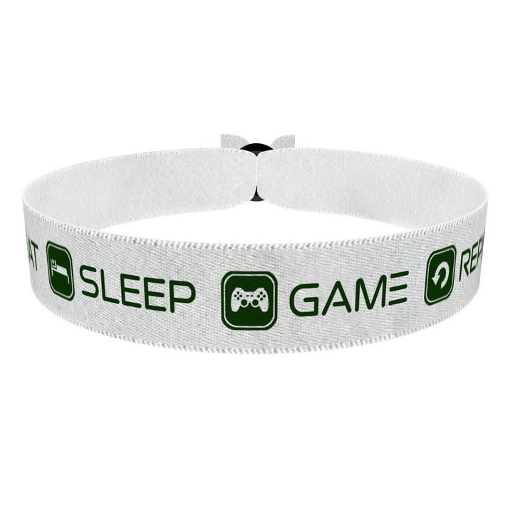 Zum Produkt Eat Sleep Game Repeat weiß/olive Stoffarmband