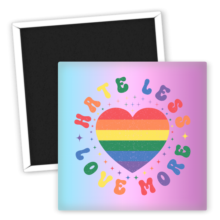 Zum Produkt Kühlschrankmagnet Hate Less Love More Regenbogen Herz LGBTQ+