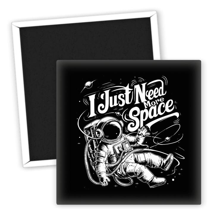 Zum Produkt Kühlschrankmagnet Astronaut I Just Need More Space schwarz weiß