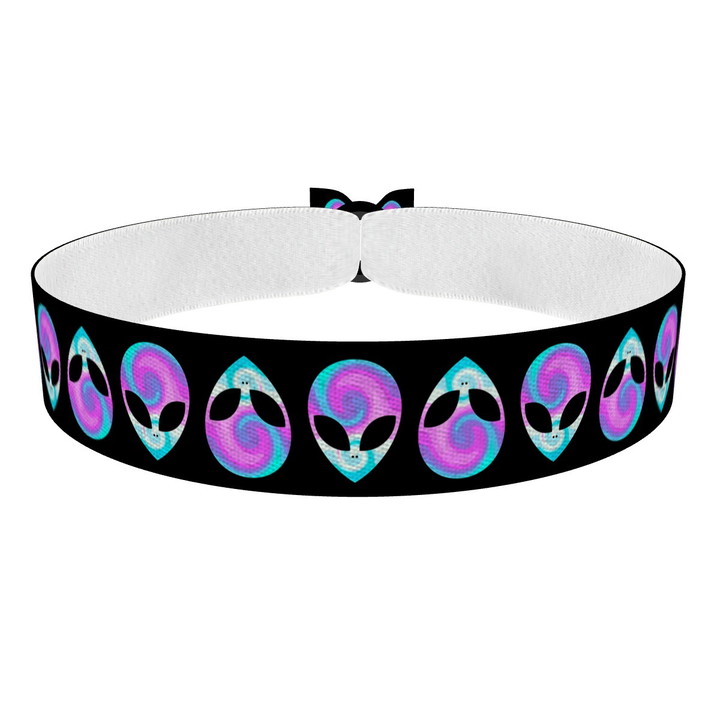 Zum Produkt Aliens Stoffarmband