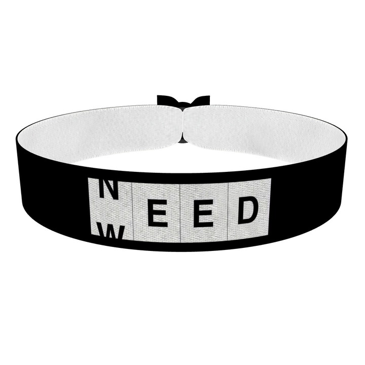 Zum Produkt Need weed schwarz Stoffarmband