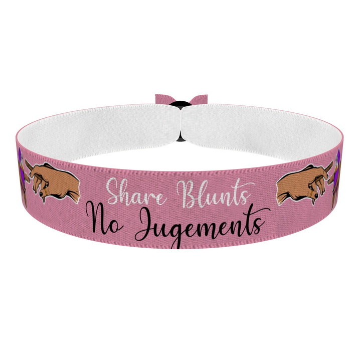 Zum Produkt Share blunts rosa Stoffarmband