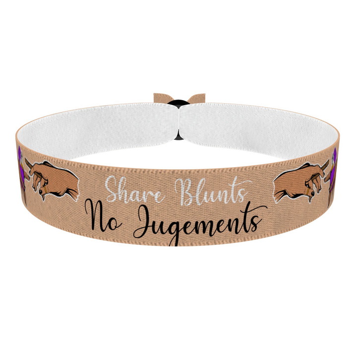 Zum Produkt Share blunts skin Stoffarmband