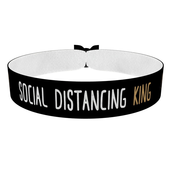 Zum Produkt Social Distancing King schwarz Stoffarmband