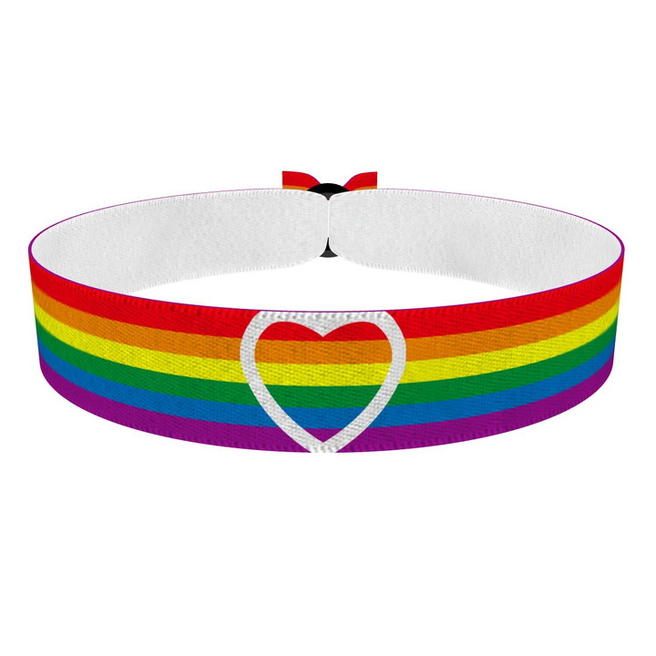 Zum Produkt LGBTQ Heart Stoffarmband
