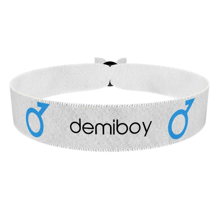 Zum Produkt Demiboy Symbol Text weiß Stoffarmband