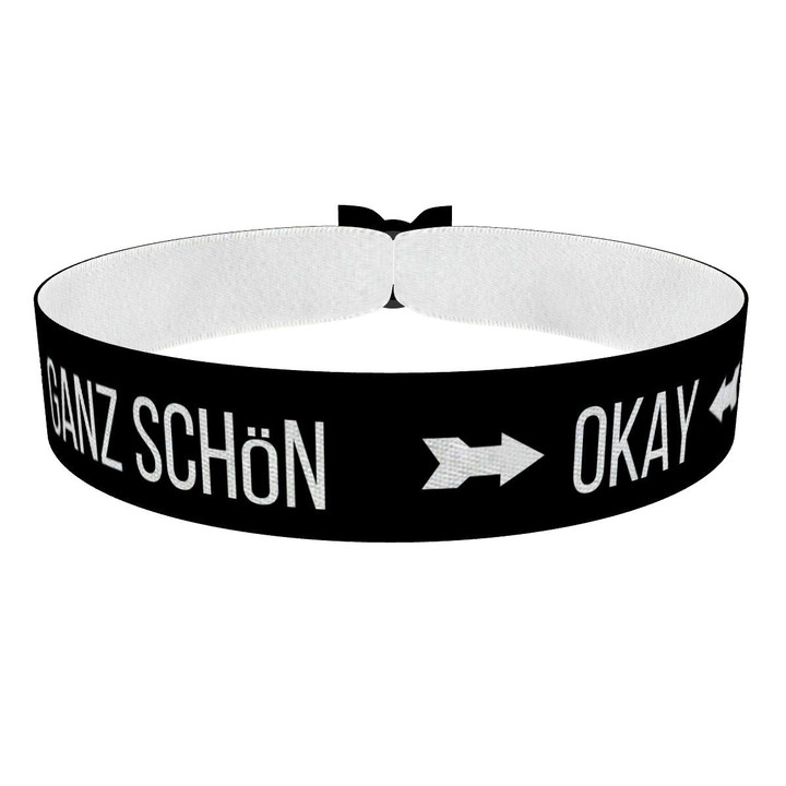 Zum Produkt Ganz schön okay Stoffarmband