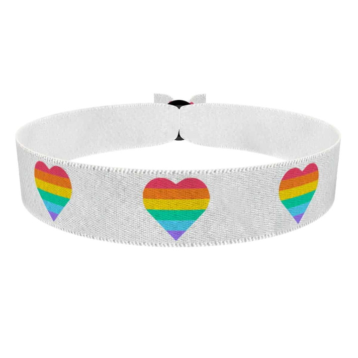 Zum Produkt LGBTQ Rainbow Hearts weiß Stoffarmband