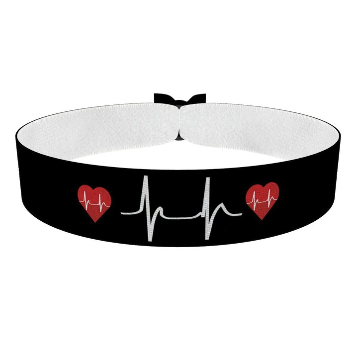 Zum Produkt Two Hearts Heartbeat Stoffarmband
