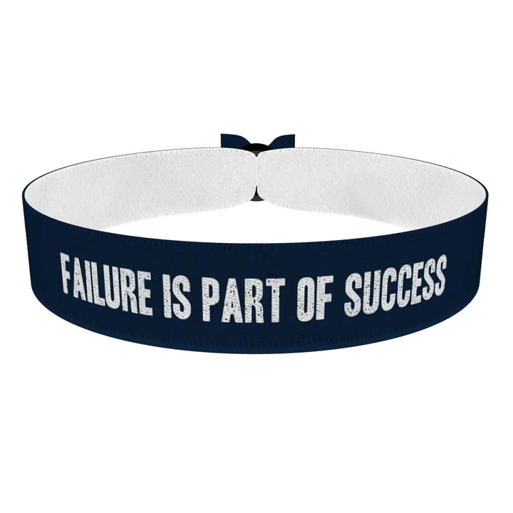 Zum Produkt Failure is part of Success Stoffarmband