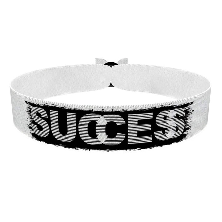 Zum Produkt Success Stoffarmband