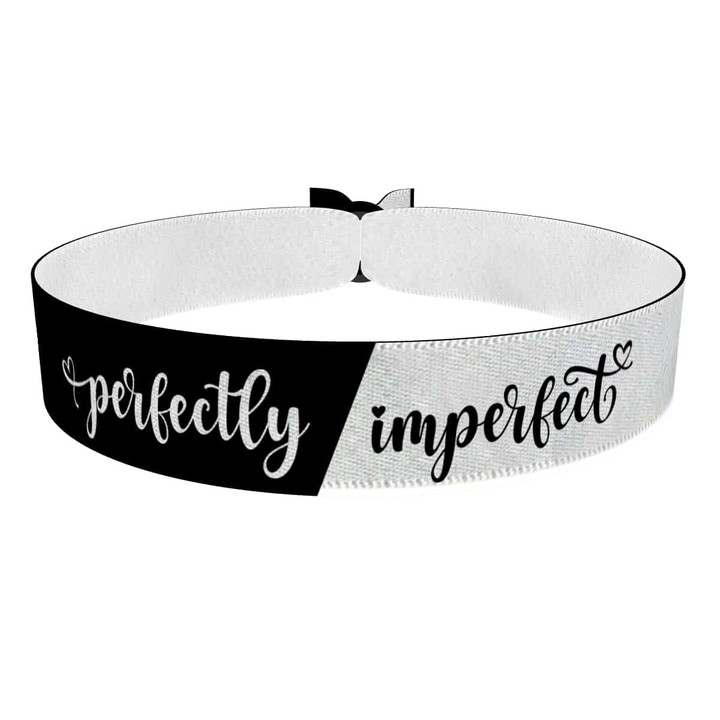Zum Produkt Perfectly Imperfect Stoffarmband