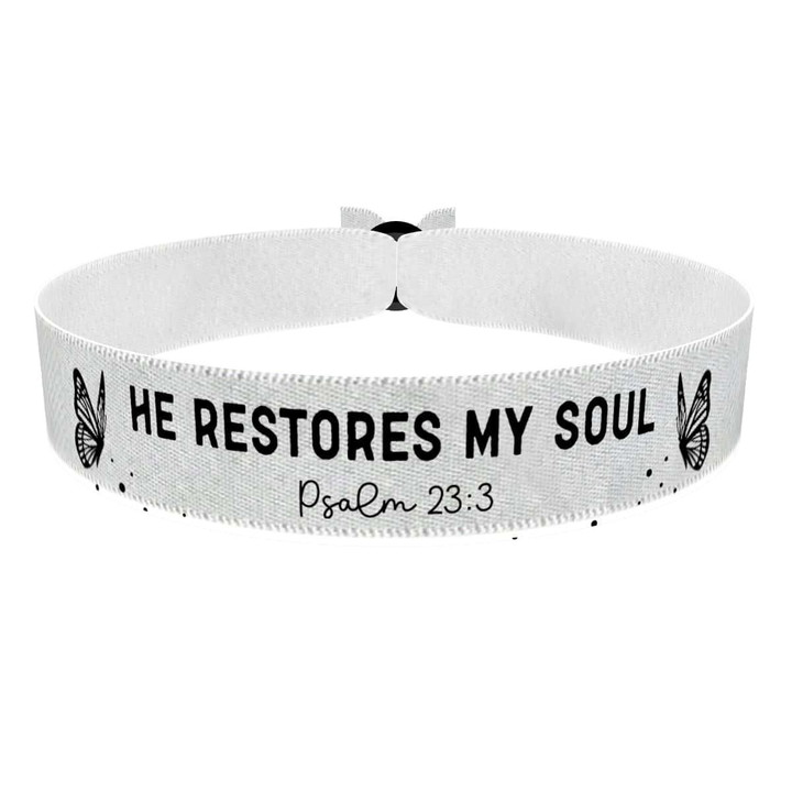 Zum Produkt He restores my soul Psalm 23:3 Stoffarmband