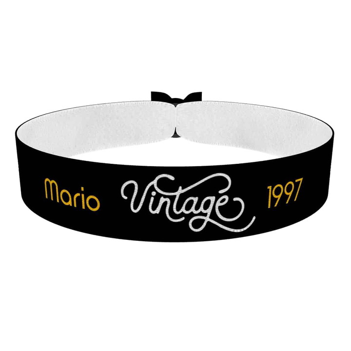 Zum Produkt Geburtstag Vintage mit Jahr und Name Stoffarmband