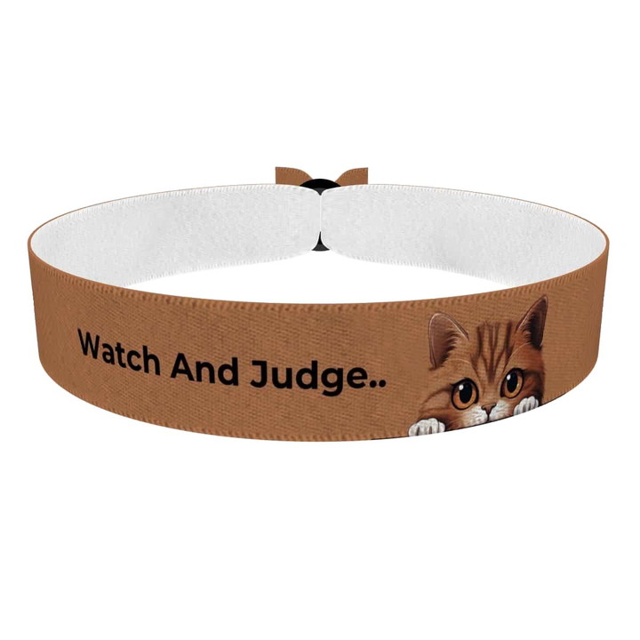 Zum Produkt Stoffarmband mit Katzenmotiv Watch And Judge für Katzenliebhaber