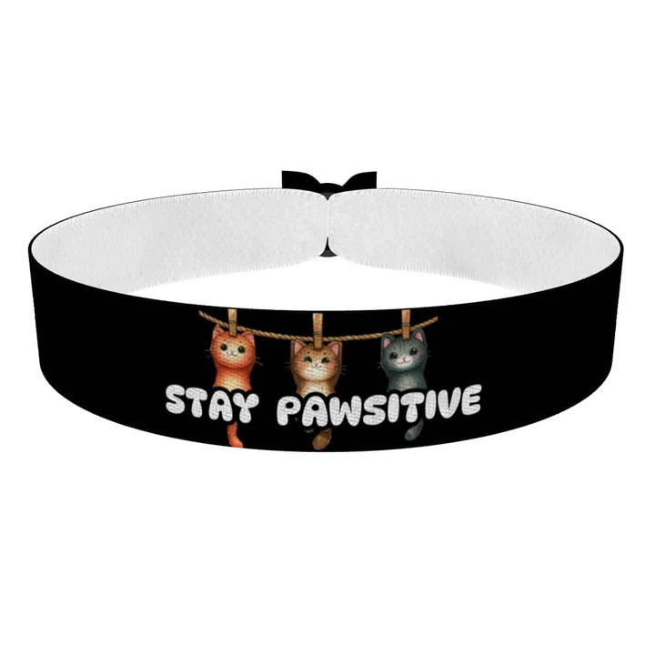 Zum Produkt Stoffarmband Katzenmotiv für Katzenliebhaber kreativ und bunt