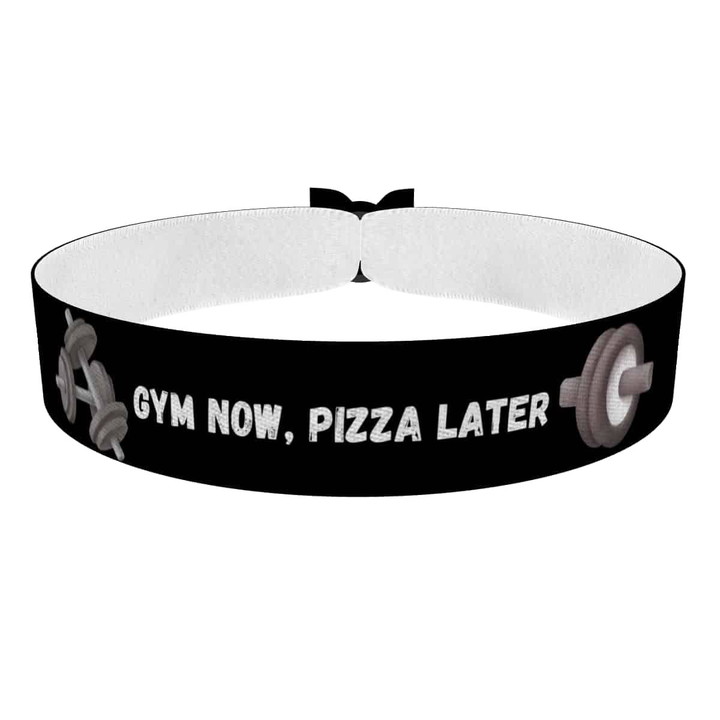 Zum Produkt Stoffarmband Gym Now Pizza Later für Fitnessliebhaber