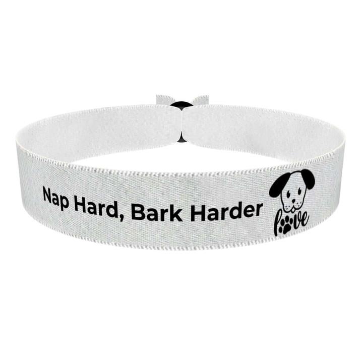 Zum Produkt Stoffarmband mit Nap Hard Bark Harder Motiv für Hundeliebhaber