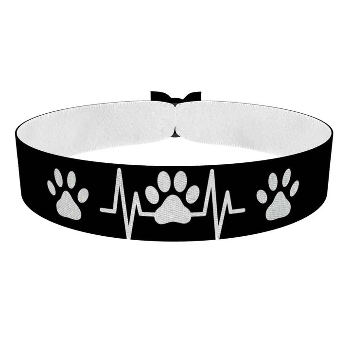 Zum Produkt Stoffarmband für Hundeliebhaber mit Pfotenmotiv