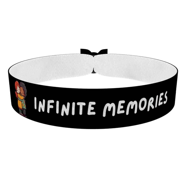 Zum Produkt Stoffarmband Infinite Memories für Familie und Freunde