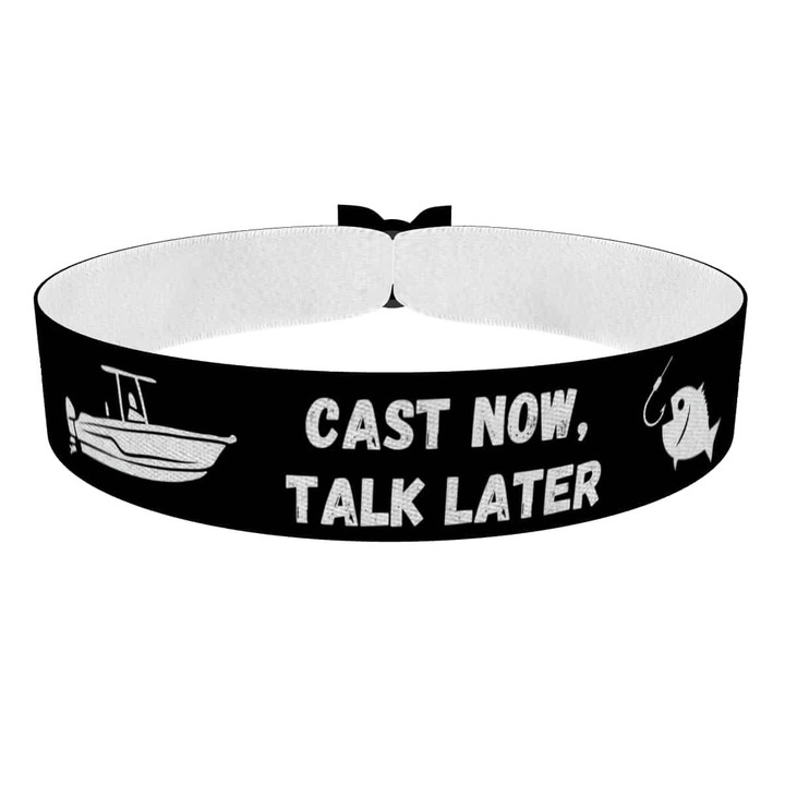 Zum Produkt Stoffarmband mit Angler-Motiv Cast Now Talk Later