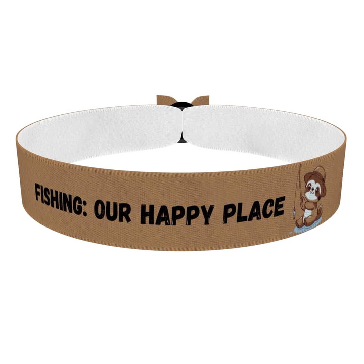 Zum Produkt Stoffarmband Fishing Our Happy Place für Angelfreunde