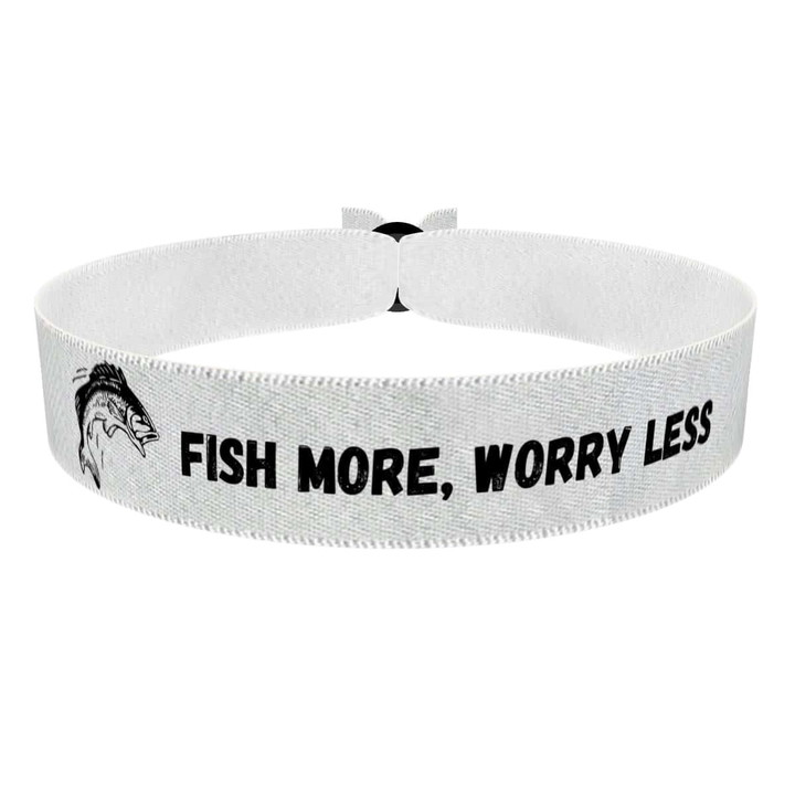 Zum Produkt Stoffarmband mit Fish More Worry Less Motiv für Angler