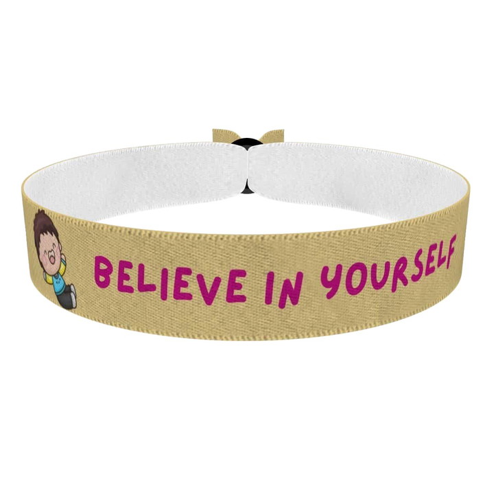 Zum Produkt Stoffarmband Believe in Yourself für Motivation und Inspiration
