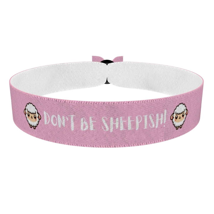 Zum Produkt Niedliches Schaf Motiv Stoffarmband