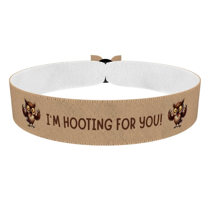 Zum Produkt Stoffarmband mit Eulenmotiv für tierliebende Fans
