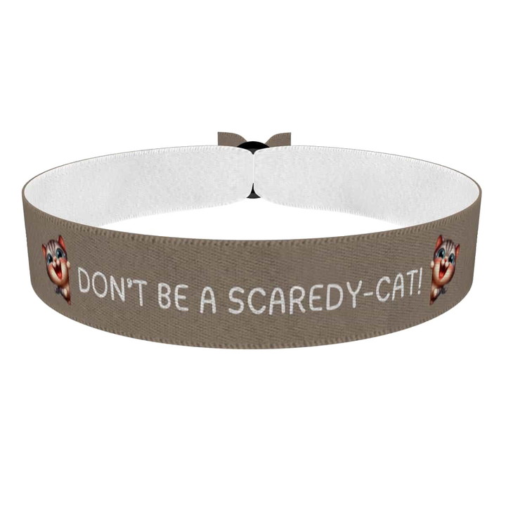 Zum Produkt Stoffarmband mit trendigem Katzenmotiv aus hochwertigem Textil