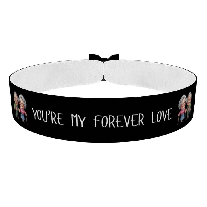 Zum Produkt Stoffarmband für immer in Liebe gefertigt aus buntem Stoff