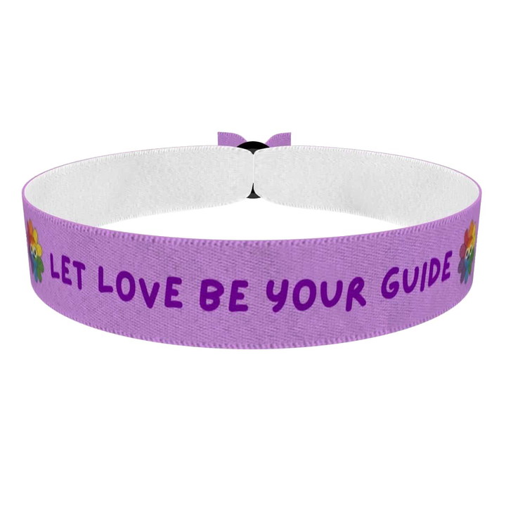 Zum Produkt Let Love Be Your Guide Stoffarmband