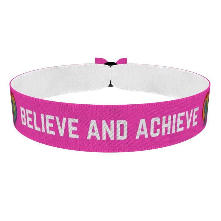 Zum Produkt Believe and Achieve Stoffarmband