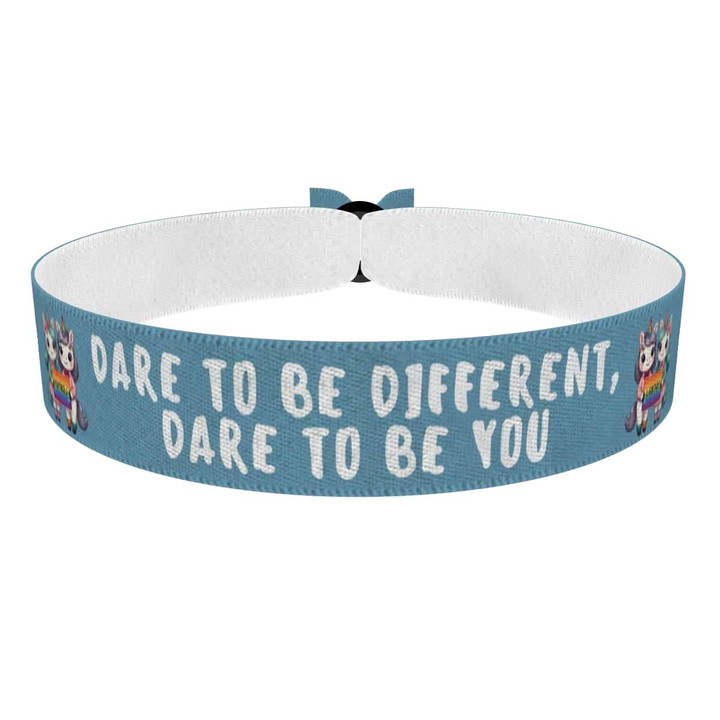 Zum Produkt Dare to be different Stoffarmband