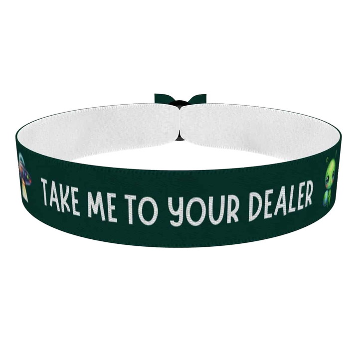 Zum Produkt UFO und Alien Motiv Stoffarmband im Space Design