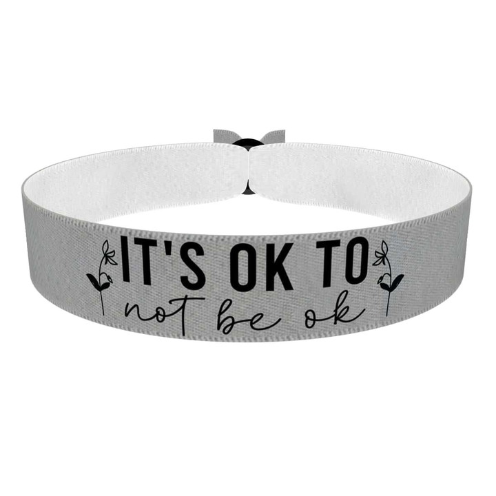 Zum Produkt It’s ok to not be ok Stoffarmband