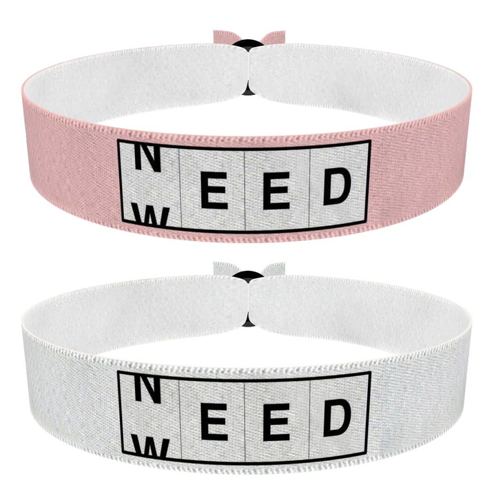 Zum Produkt Need weed 2er Set rosa und weiß Stoffarmbänder zum Trendstyle