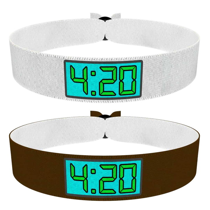 Zum Produkt Stoffarmband Set 4:20 Uhr Weiß und Braun 2er Set