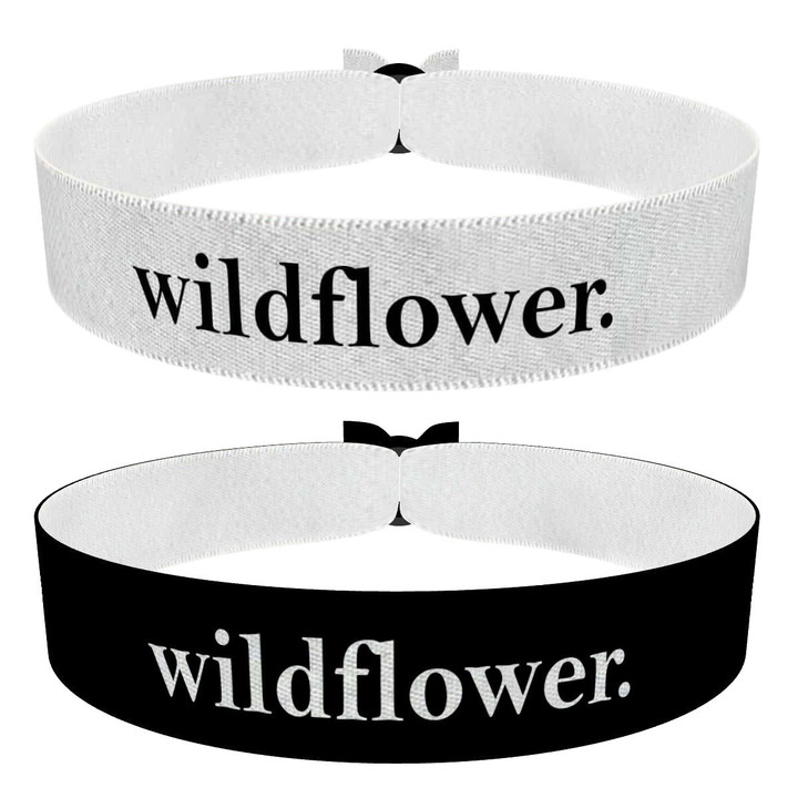 Zum Produkt 2er Set Wildflower Stoffarmbänder in Weiß und Schwarz