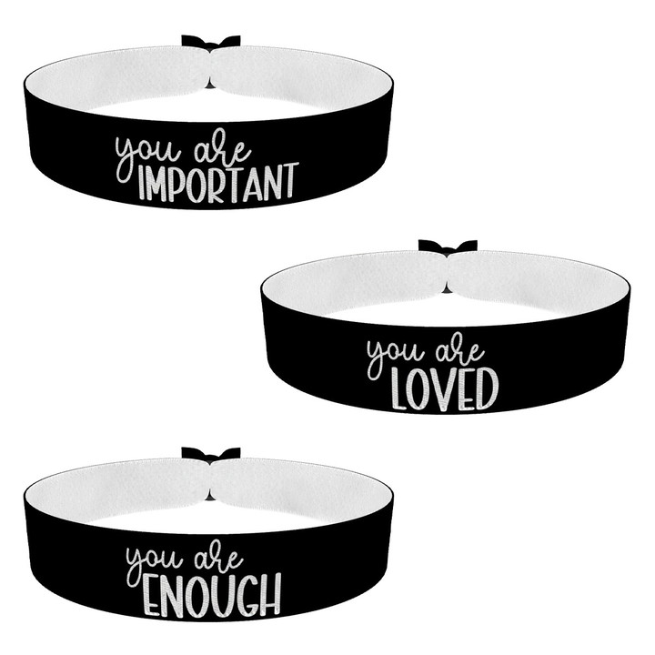 Zum Produkt 3er-Set You are Important, Loved & Enough Stoffarmbänder-Set