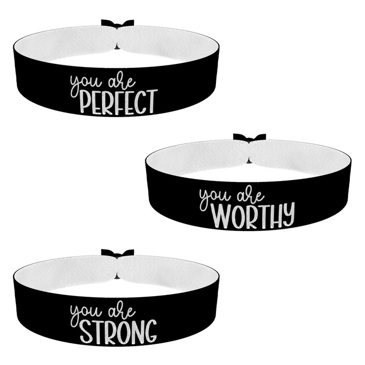 Zum Produkt 3er-Set You are Perfect, Worthy & Strong Stoffarmbänder-Set